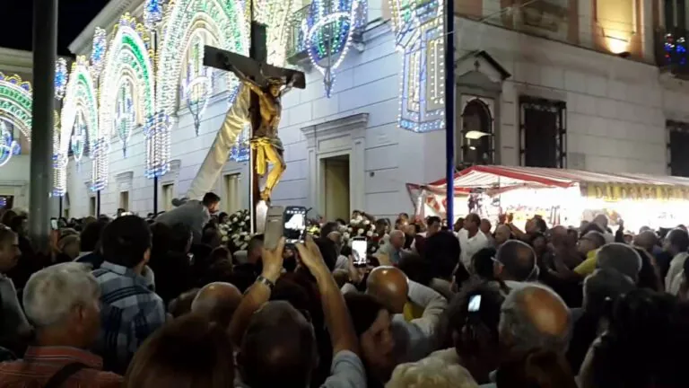 Cominciano i festeggiamenti per il Santissimo Crocifisso: il programma