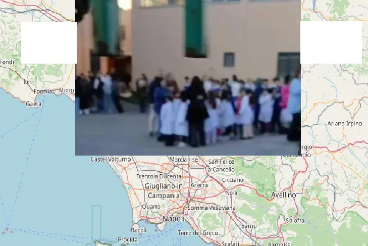 Terremoto, scuole evacuate: 40 scosse in un’ora e mezza