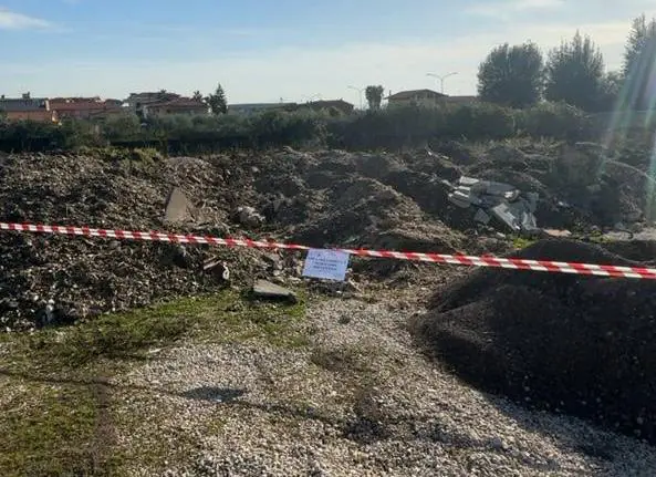 Sequestro e sanzioni alla società che si occupa dei lavori per la fibra ottica