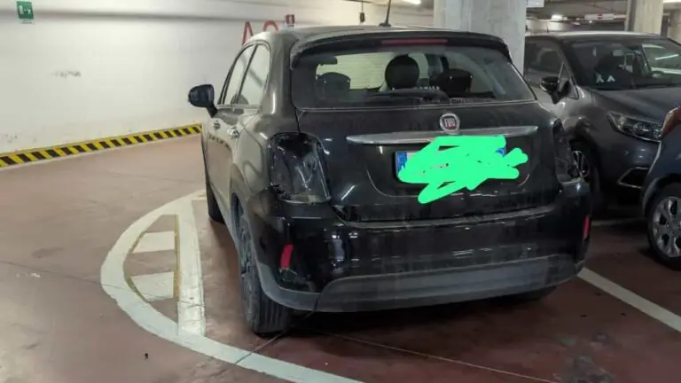 Ladri senza freni: assaltano auto dell’avvocato nel parcheggio del Tribunale