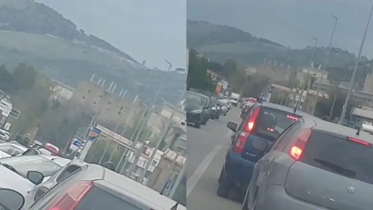 Incidente in viale Libertà: traffico in tilt