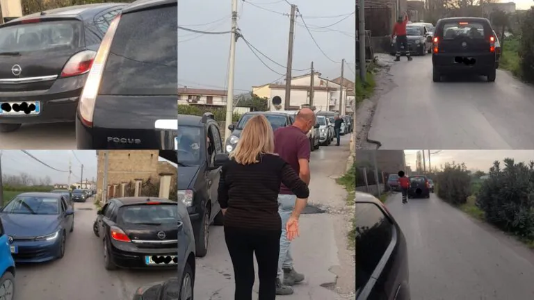 Ingorgo tremendo nella stradina di confine: gente esasperata