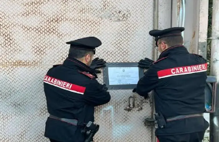 Blitz nella Valle, sequestrata officina