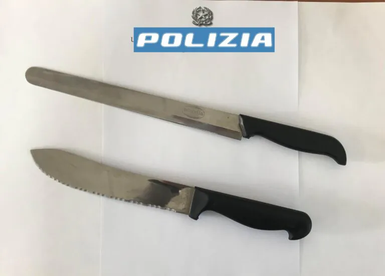 Lite dopo partita, prende coltello da stand e pugnala tifoso della stessa squadra