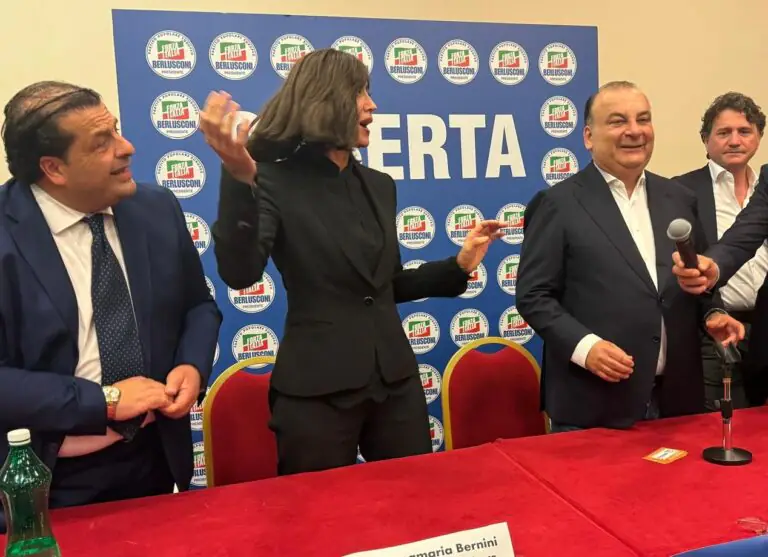 Dopo la sentenza di Roma, Martusciello: “Pronti ad accogliere i moderati di De Luca”