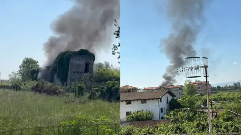 Struttura prende fuoco all’improvviso, fumo invade la zona