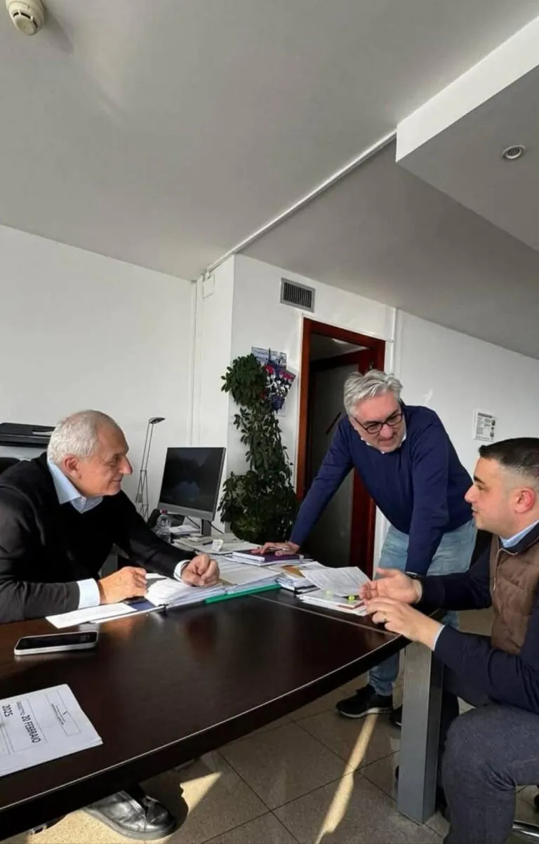 Due bandi da 25 milioni di euro per i fondi agricoli, Russo: “Essenziali per la difesa del suolo”