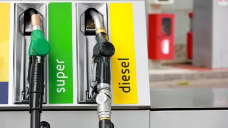 Sorpresa alla pompa, da ieri in vigore le nuove accise: i nuovi prezzi di benzina e diesel