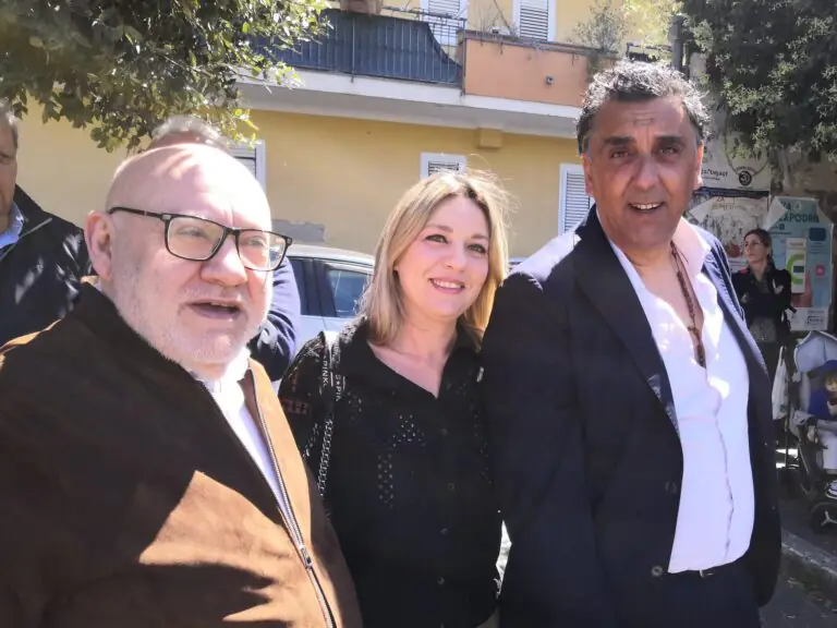 Cecere le prova tutte per non andare a casa, la Nero out dalla giunta