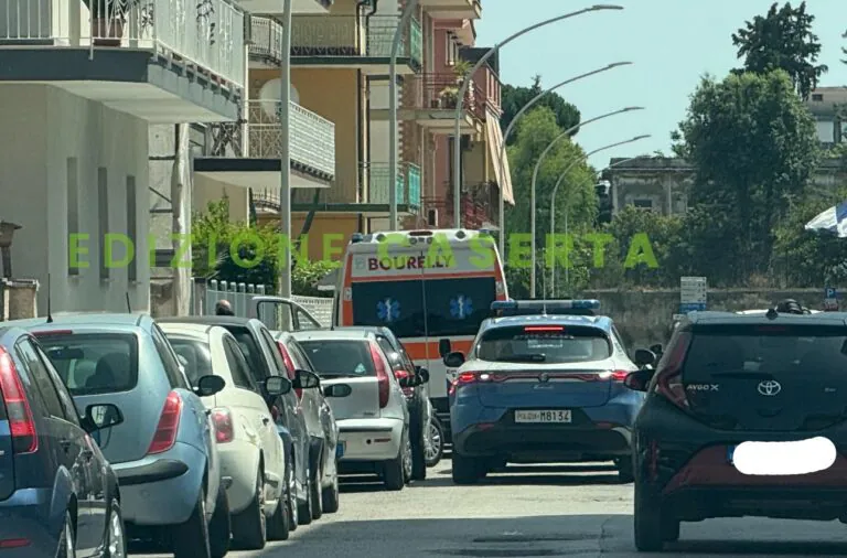 Tragedia in città: 55enne muore soffocato. Rilievi in corso