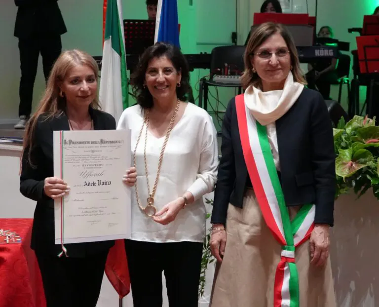 Preside superstar: Ufficiale dell’Ordine al Merito della Repubblica