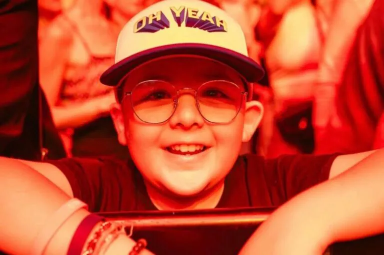 Il regista teatrale più giovane d’Italia vive nel Casertano: ha 9 anni