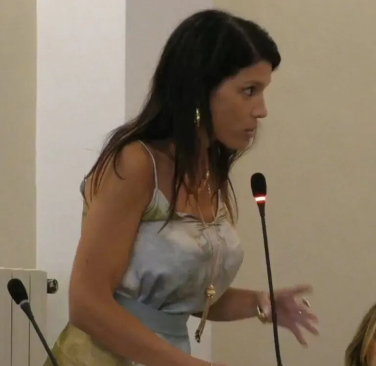 Scuole dopo le elezioni, Cibelli: “Nessuna programmazione e tutela sanitaria”