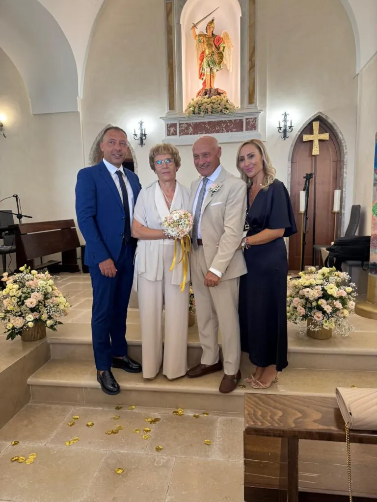 Nozze d’oro per Francesco e Antonietta: la commovente dedica dei figli