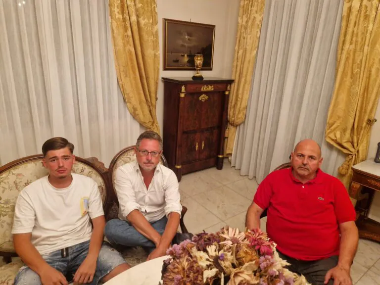 Picchiato ai Salesiani, vittima non esce di casa: “Aggressori liberi, lui ha paura”