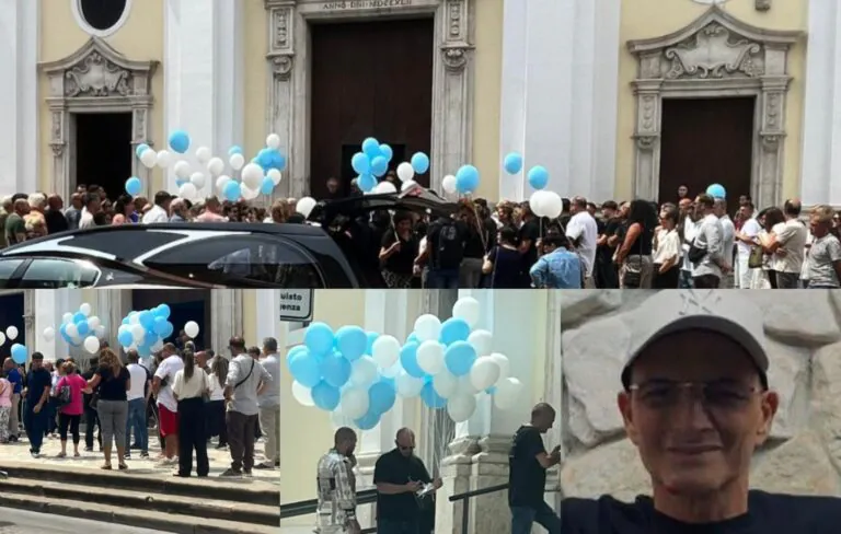 Palloncini azzurri e lacrime, l’addio a Luigi tra i suoi affetti e le sue passioni