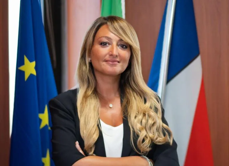 Promesse non mantenute ai lavoratori del Covid, Piccerillo rompe il muro del silenzio