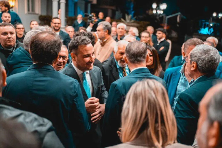 Scala apre la campagna elettorale con una convention in zona Anfiteatro