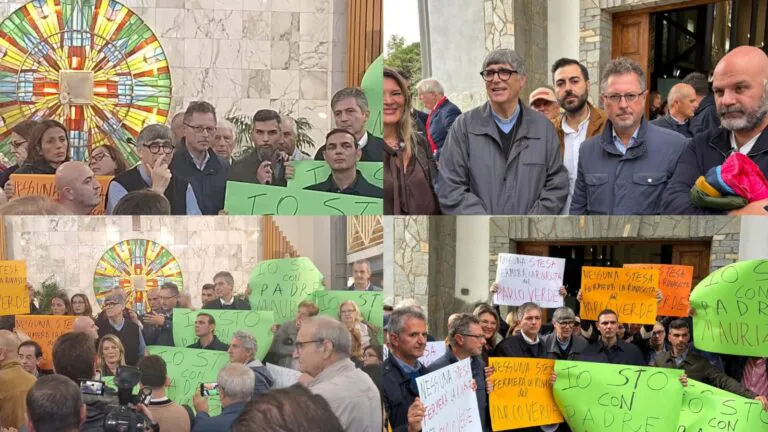 “Io sto con Padre Maurizio”: manifestazione a sostegno del prete dopo le minacce