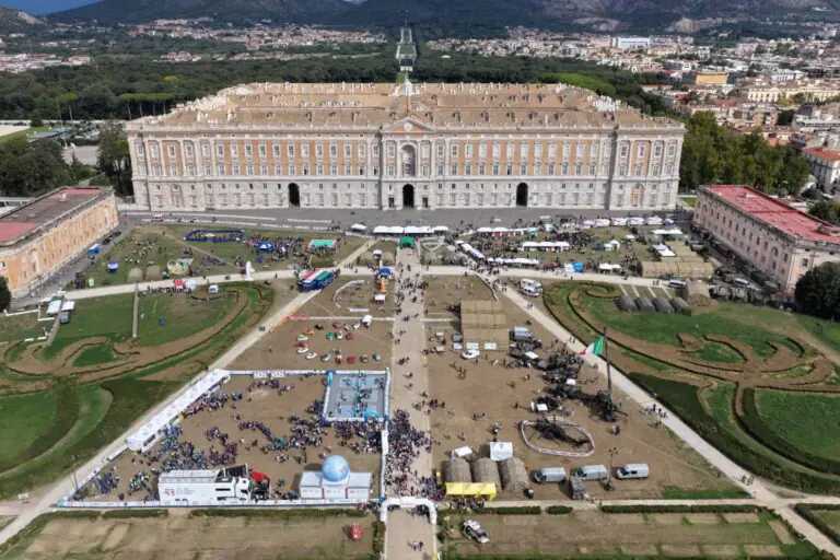 Conferita la Croce d’Argento al Merito dell’Esercito al Reggimento logistico “Garibaldi”