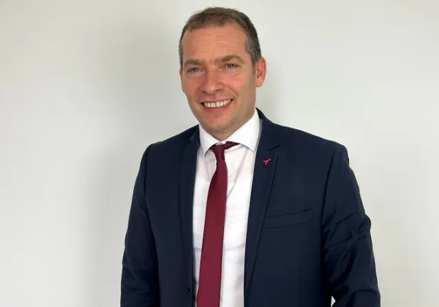 L’ex sindaco Ferrara annuncia la candidatura alla Regione