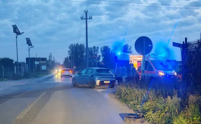 Brutto incidente al solito incrocio, ci sono feriti