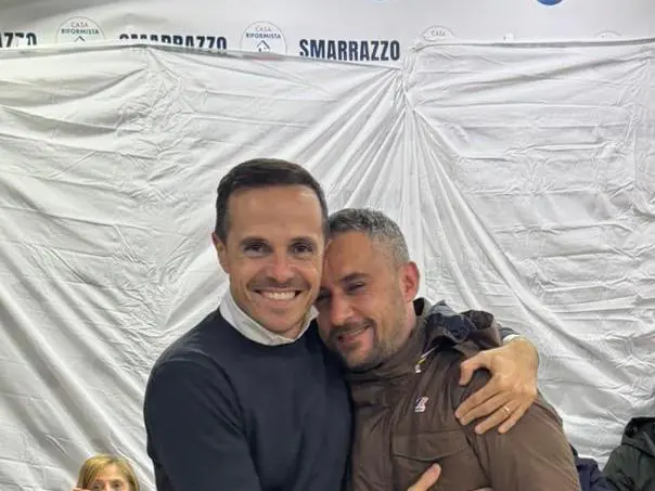 Smarrazzo sfonda il muro delle 400 preferenze in paese: impresa firmata da 2 consiglieri