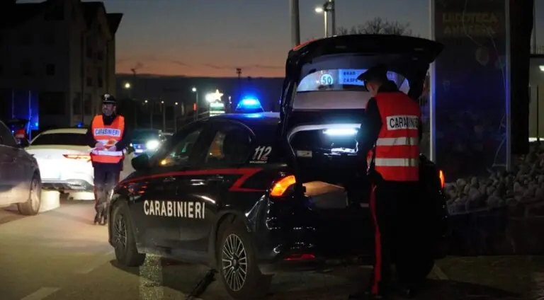 Retata antidroga, 5 nei guai dopo blitz