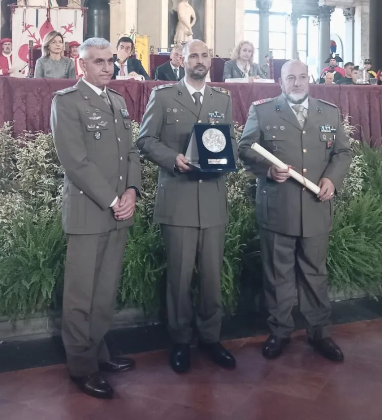 Scudi di San Martino 2025: il Sergente Maggiore Aiutante Ricca tra i premiati
