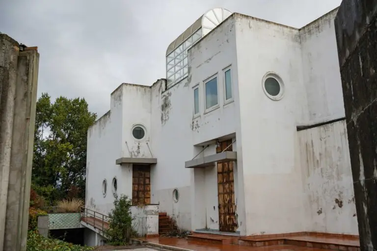 Pronta consegna dei lavori per la riqualificazione del complesso edilizio confiscato alla famiglia Zagaria