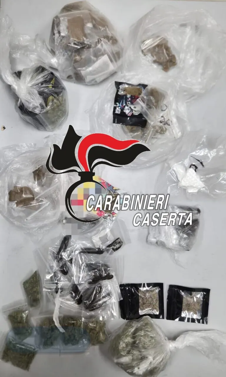 Spaccio per le feste, 3 giovani arrestati