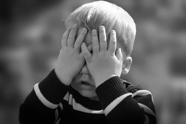 Campania, bambini con disabilità rischiano di perdere le terapie: colpa del vincolo 80/20 tra province