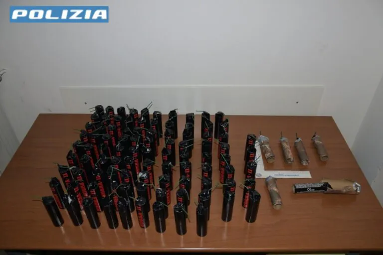 Botti illegali venduti nel parcheggio del centro commerciarle, piomba la polizia