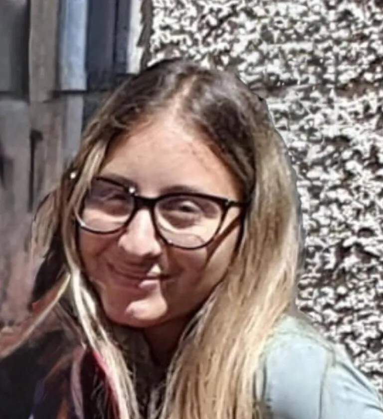 Giovanissima muore nel sonno: città sotto choc per Rebecca