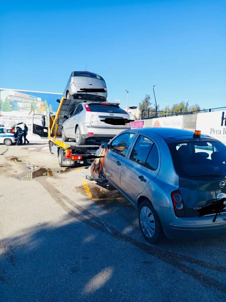 Nove auto a folle velocità sulla Statale, fermati dalla Municipale. Scatta il sequestro