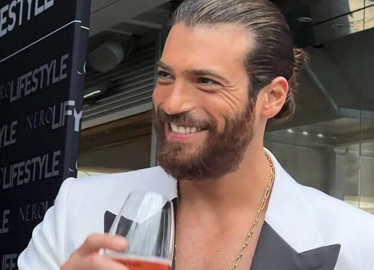 Can Yaman torna in Italia e smentisce l’arresto