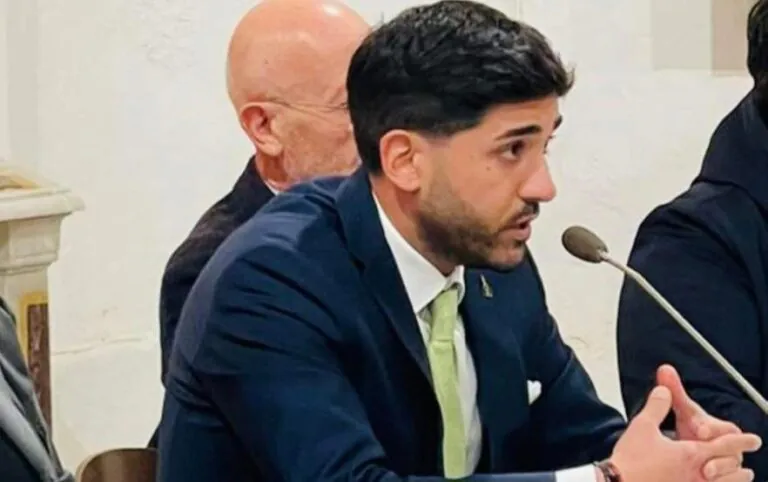 Si dimette il presidente del Consiglio comunale