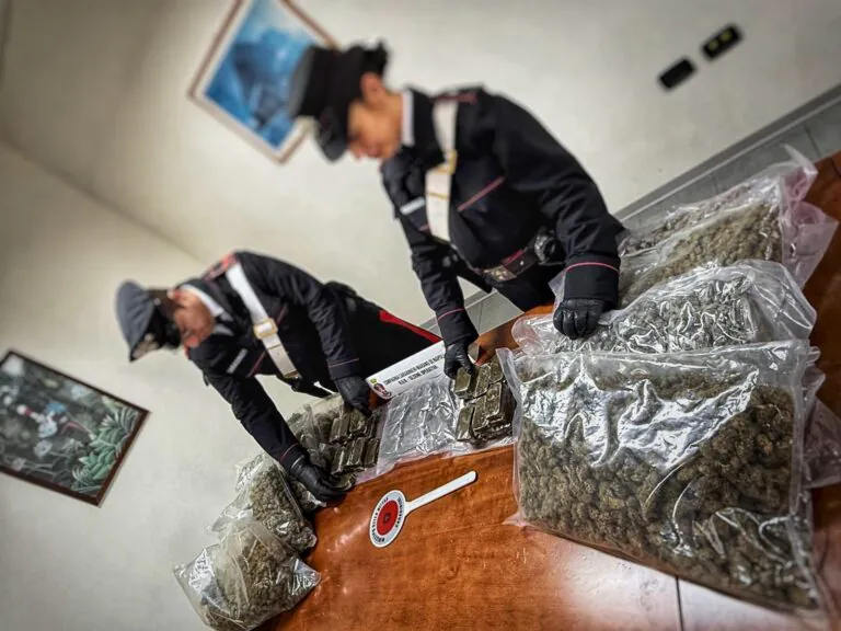 Sorvegliato speciale beccato con 14 chili di droga in casa