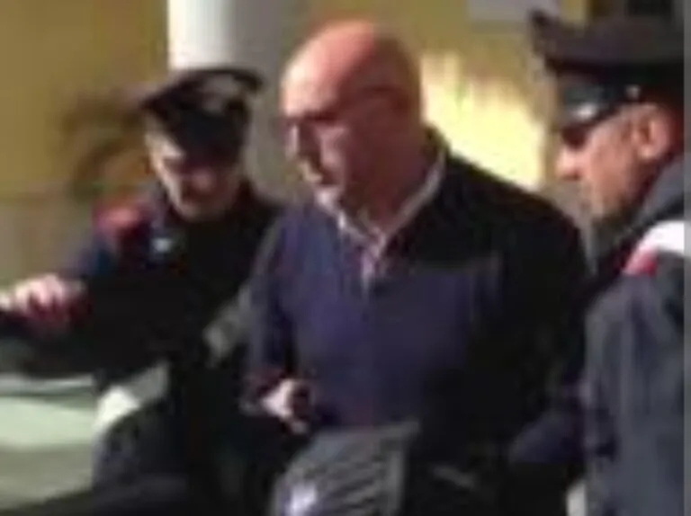 Muore la madre del collaboratore di giustizia, oggi l’addio