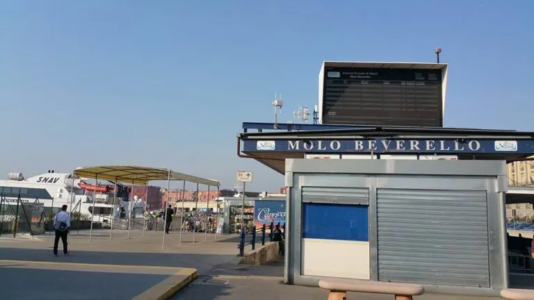 Freddo killer, trovato privo di vita al terminal del porto