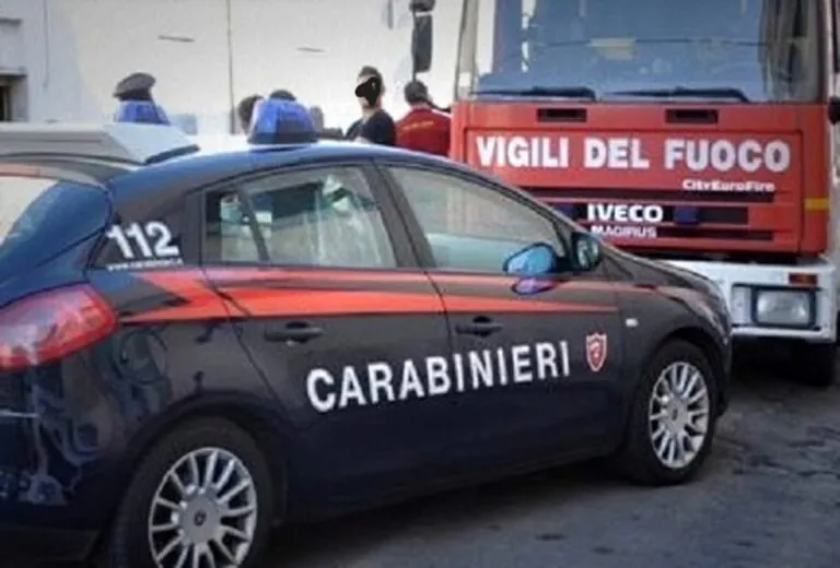 Negozio esplode all’improvviso, 4 i feriti. Due gravi