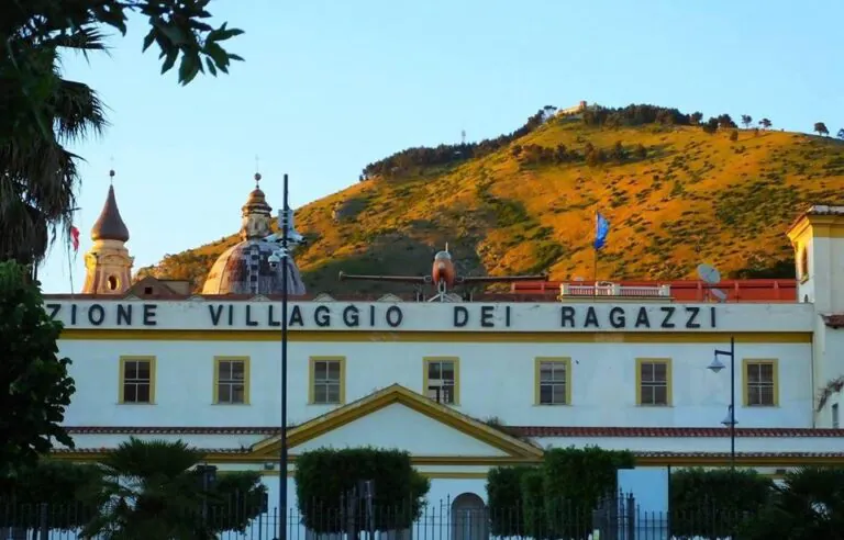 Possibile chiusura dei corsi al Villaggio dei Ragazzi: “Gli studenti non possono pagare il prezzo di errori gestionali”