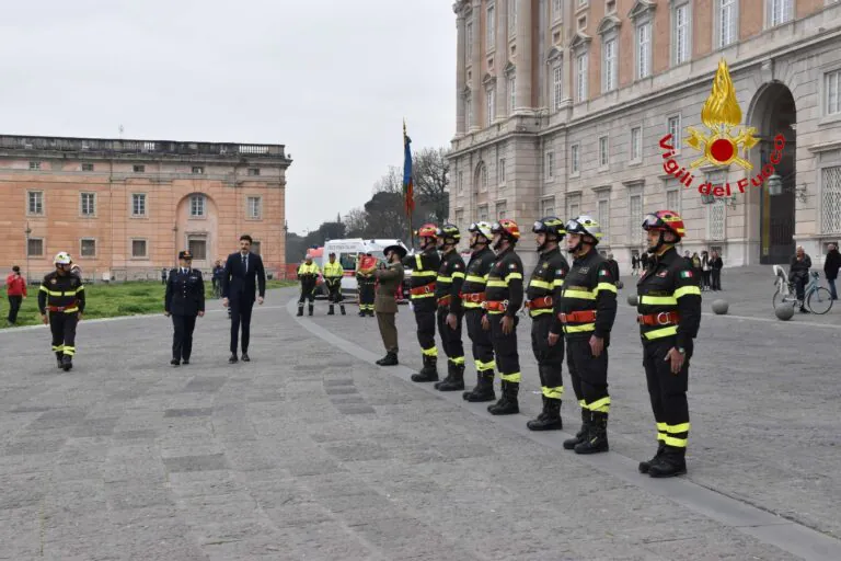 Festa dei vigili del fuoco alla Reggia: “Lì dove serve”
