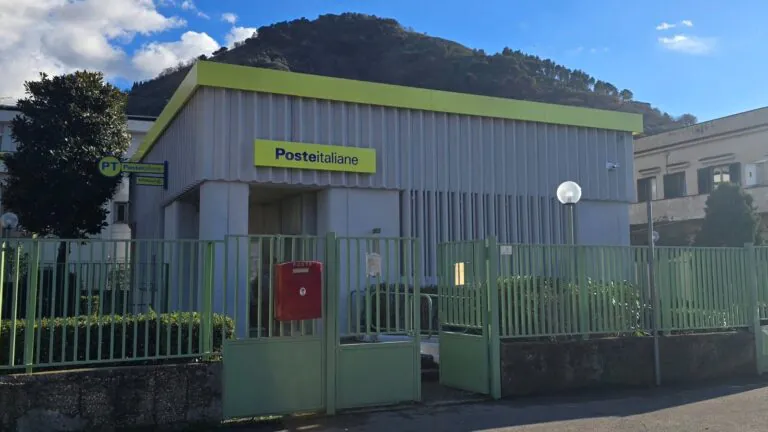 Dopo i lavori Polis l’ufficio postale nella valle riapre