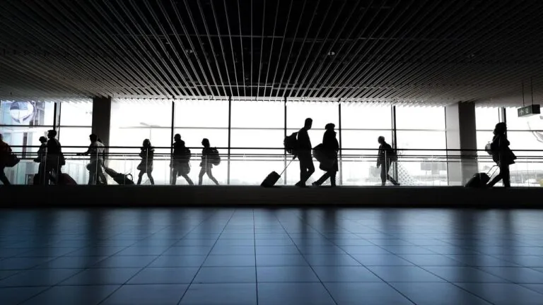 Aperta selezione per 100 addetti al check-in in aeroporto