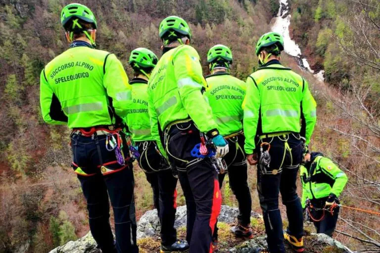 Cade durante escursione sul monte, interviene il soccorso alpino