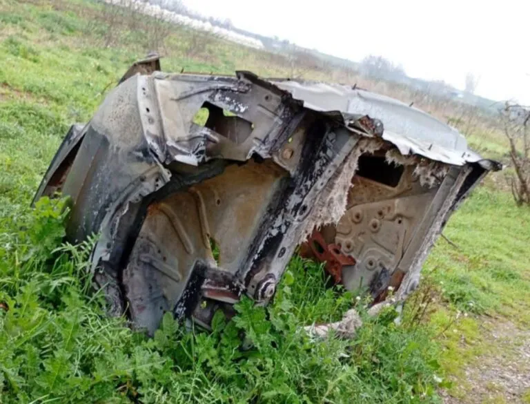 Scoperto cimitero di auto rubate sulle 7bis