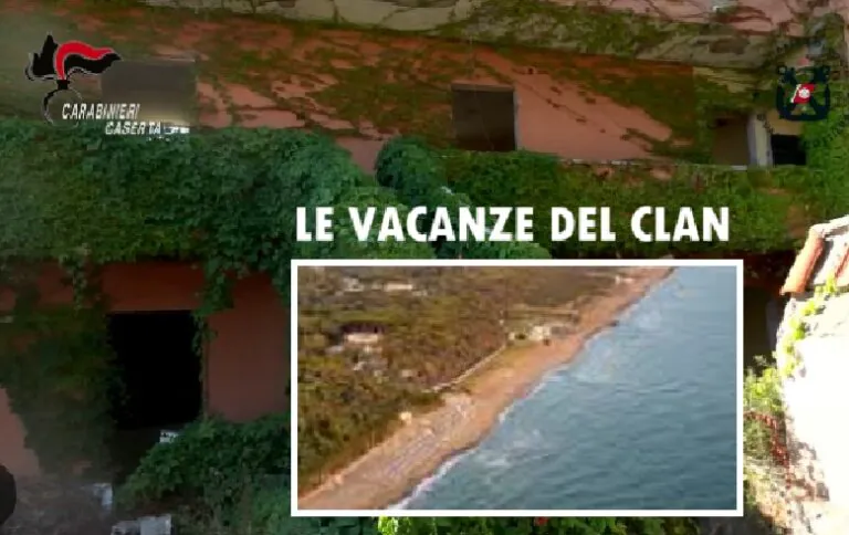 Viaggio nel feudo (abusivo) del clan al mare: ecco le vacanze illegali di 43 famiglie dei Belforte