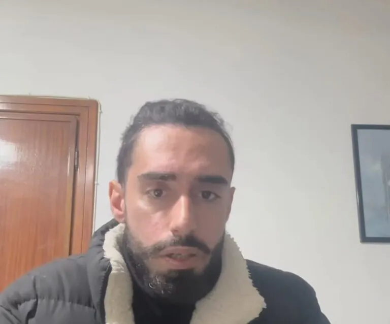Esponente della Lega e i genitori aggrediti dal branco, choc in centro