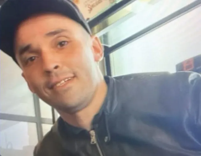 Operaio precipita nel vuoto e muore. Ecco chi era